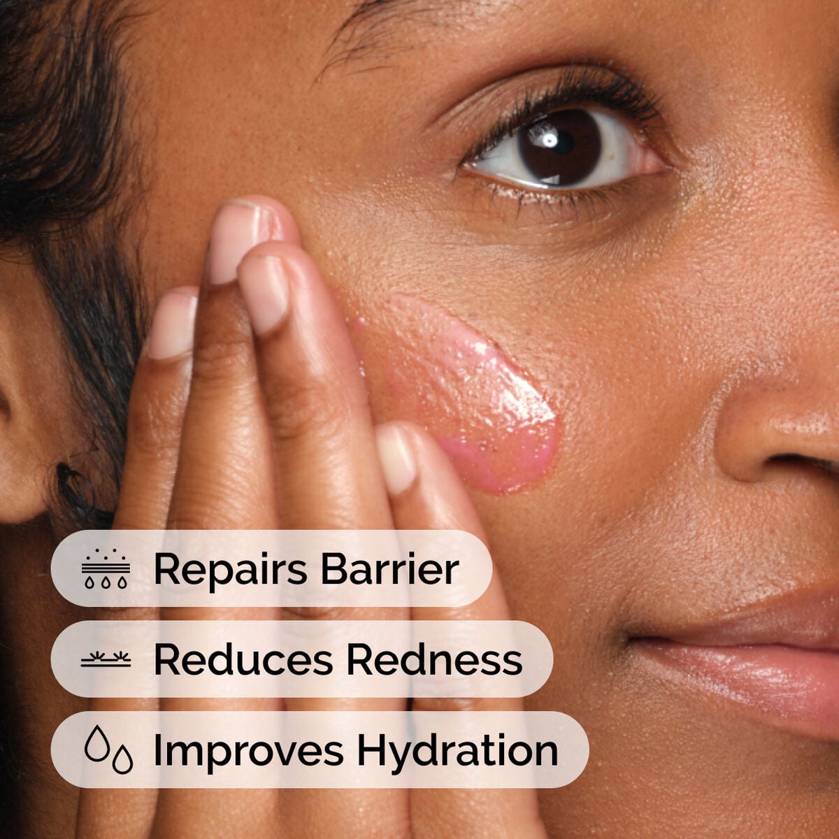 soothing-and-barrier-support-serum-set-m9 ord-soothing-barrier-support-serum-model-application-with-benefits.jpg
