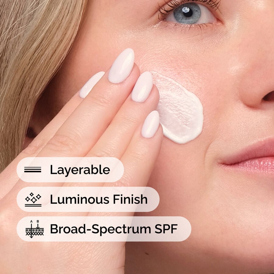uv-filters-spf-45-serum-h7 uv-filters-spf-45-serum-model-application-with-benefits.jpg